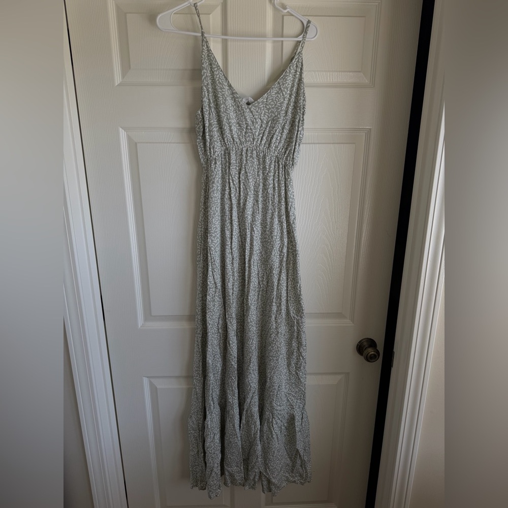 Light Sage Green Spaghetti Strap Maxi Dress